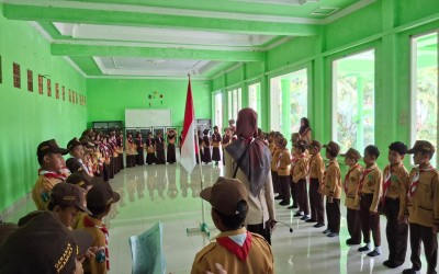 Latihan Pramuka Siaga di MI Nurul Athhar Tanamkan Disiplin Sejak Usia Dini